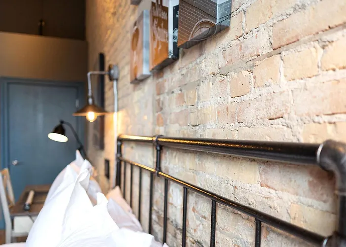 124 Lofts - Downtown Dundee - Walk To Dining